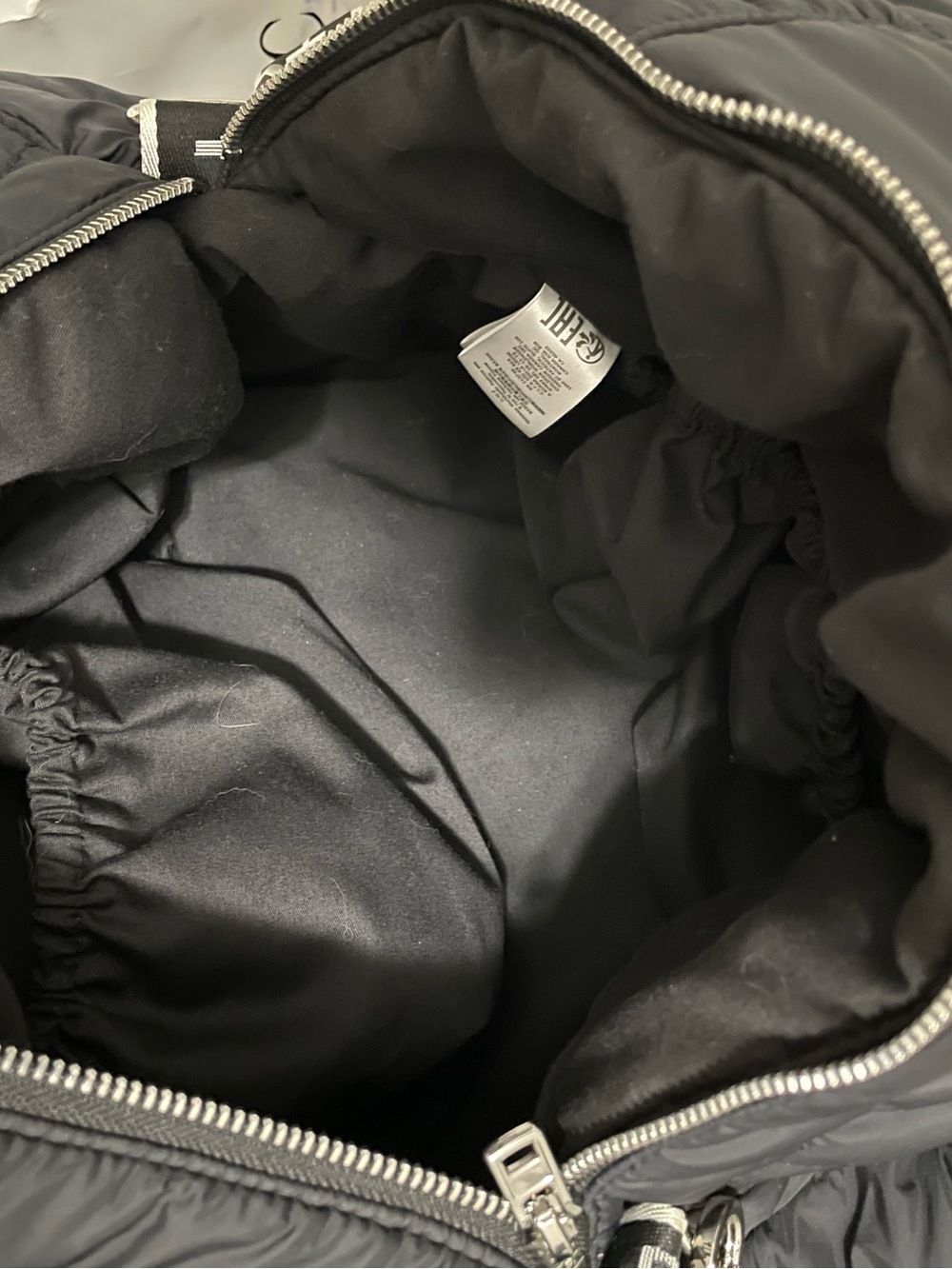 Givenchy Black Duffel With Logo Straps / Matching Set - Picture 2 of 8